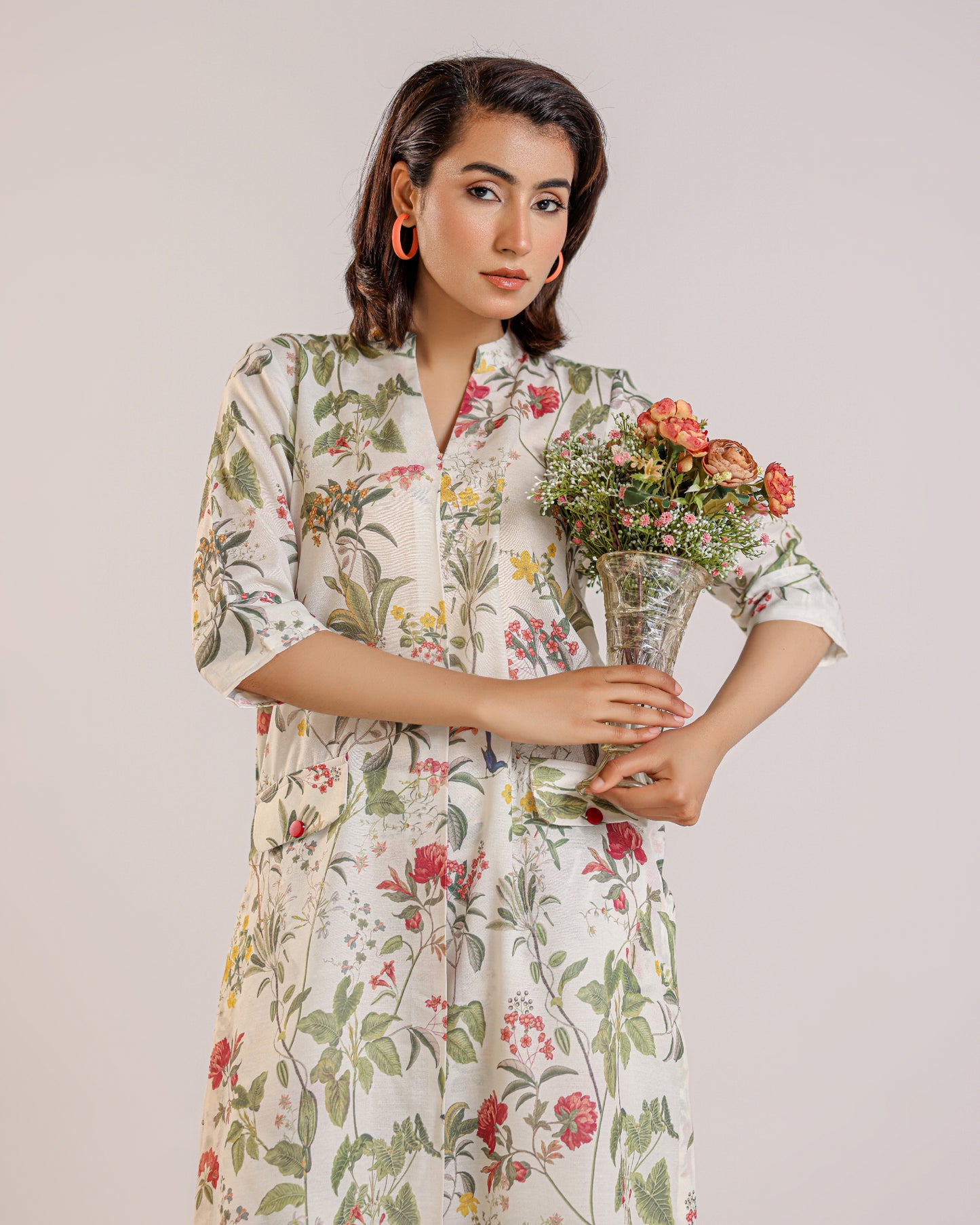 LYANNA FLORA