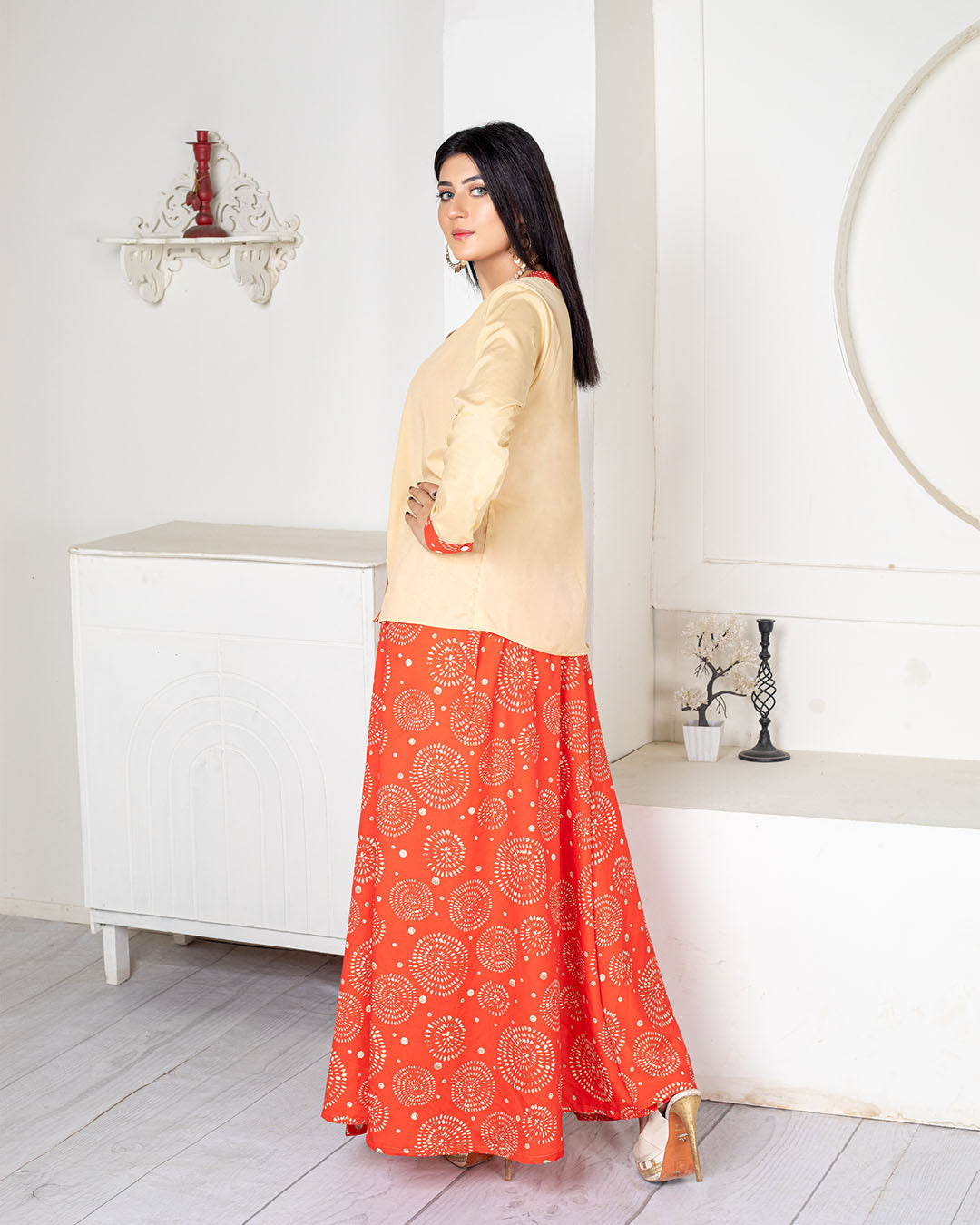 Qasim Yaqoob Red Chunari QY-384 Grip Silk Skirt