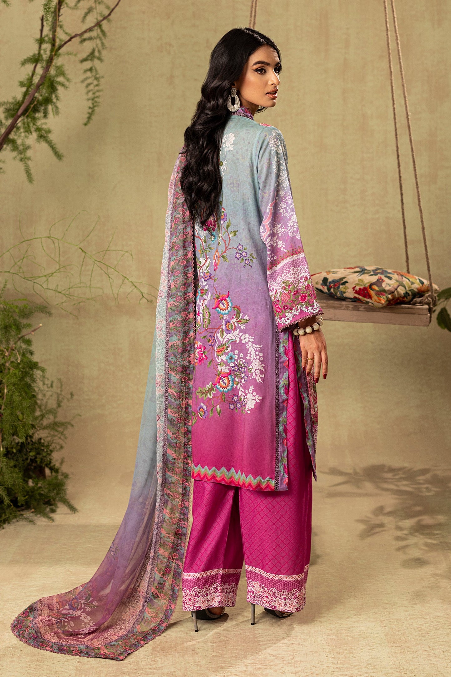 GUL-E-ANARBAR