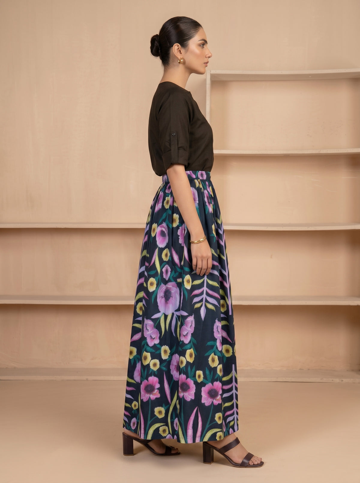 Iconic Style (QURBAT )